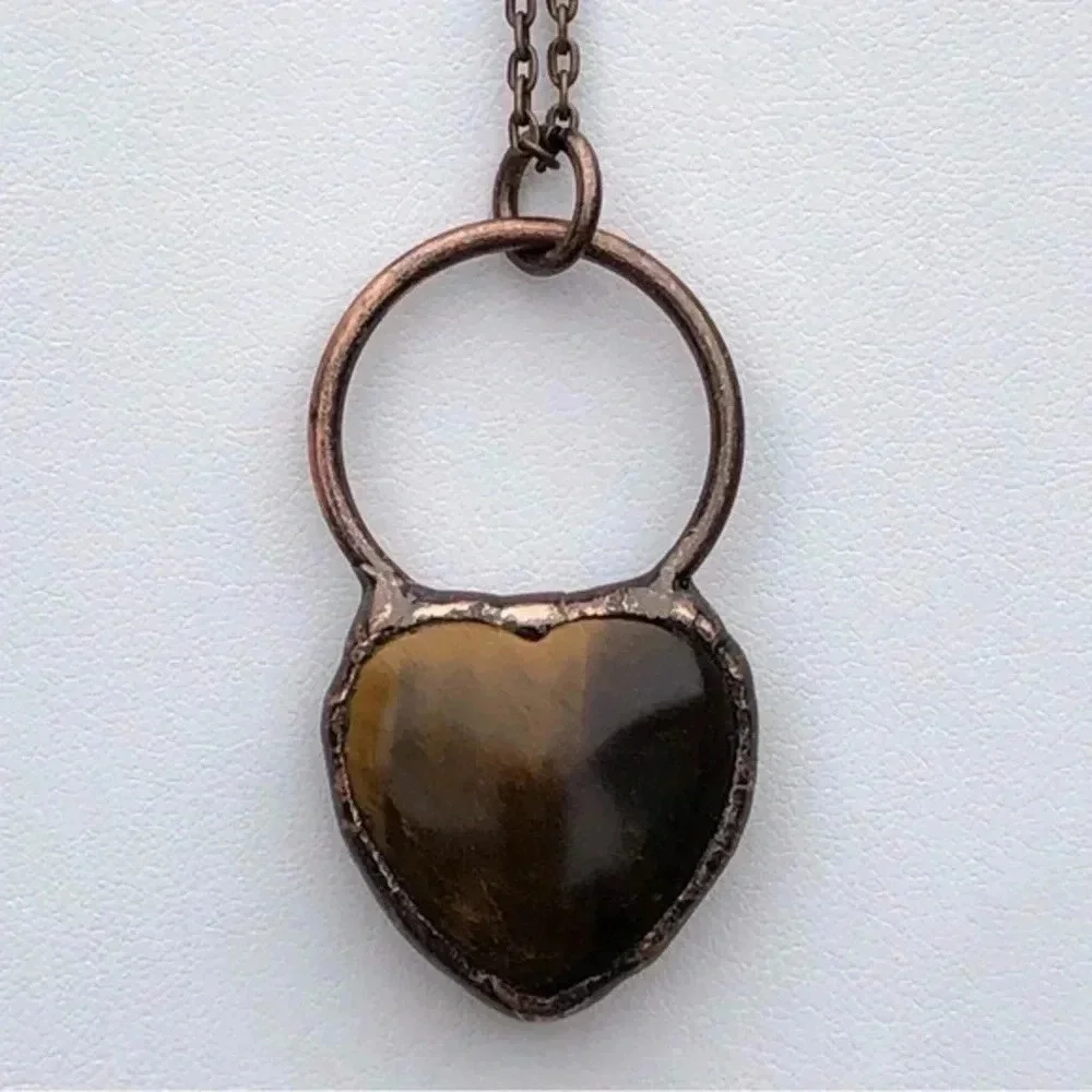 Gorgeous Handmade Heart Shape Tiger Eye and Antiqued Copper Rustic Necklace New
